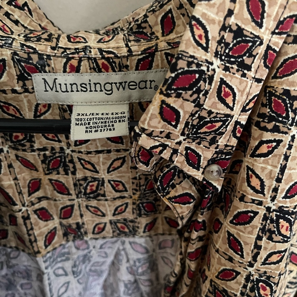 Printed button down - Picture 3 of 3